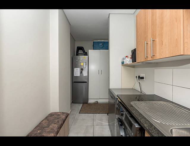 2 BEDROOM APARTMENT TO LET IN WOODSTOCK